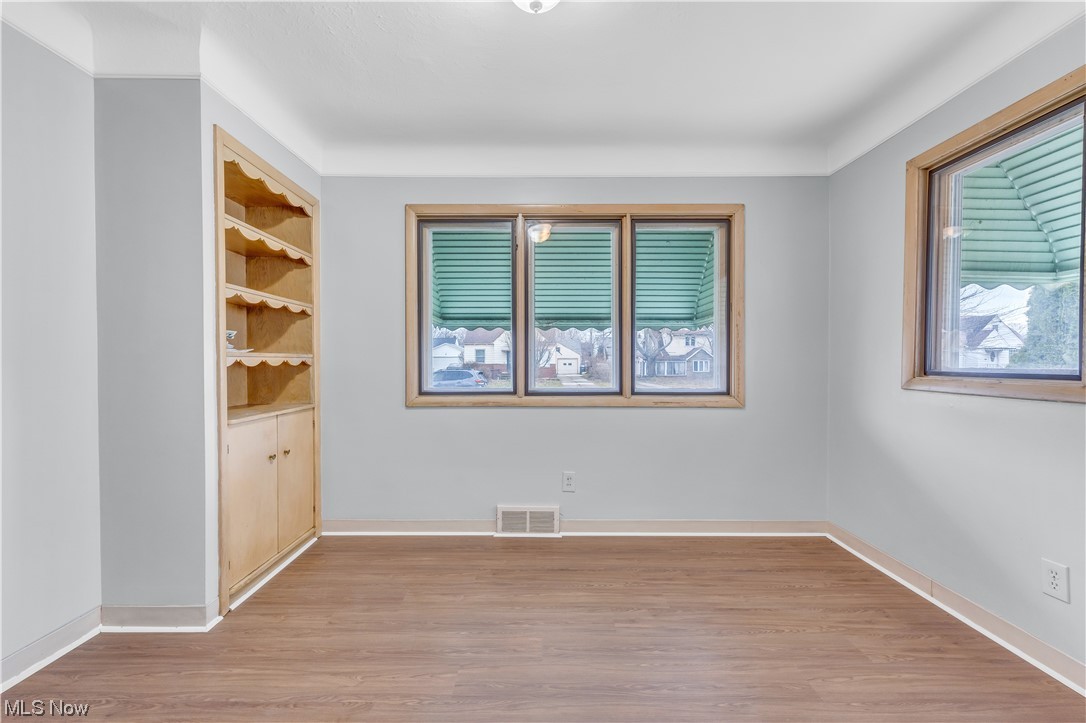 Idlewild-Beach-Pk 02 - Residential Lease