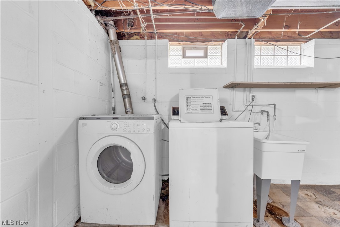 Idlewild-Beach-Pk 02 - Residential Lease