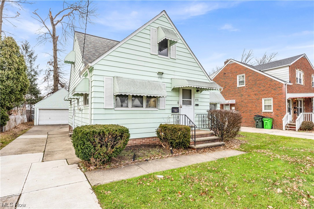 Idlewild-Beach-Pk 02 - Residential Lease