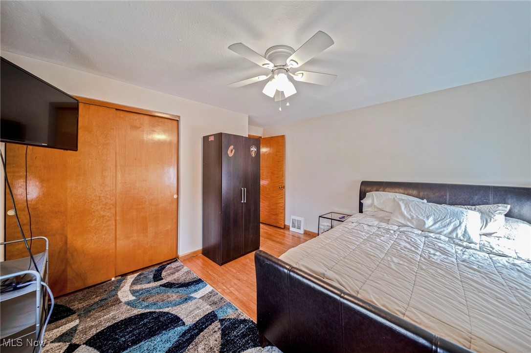 459 E 305th Street, Willowick, Ohio image 17