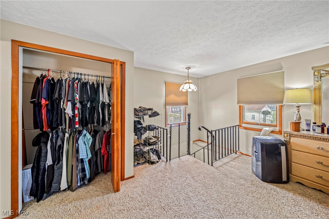 459 E 305th Street, Willowick, Ohio image 23
