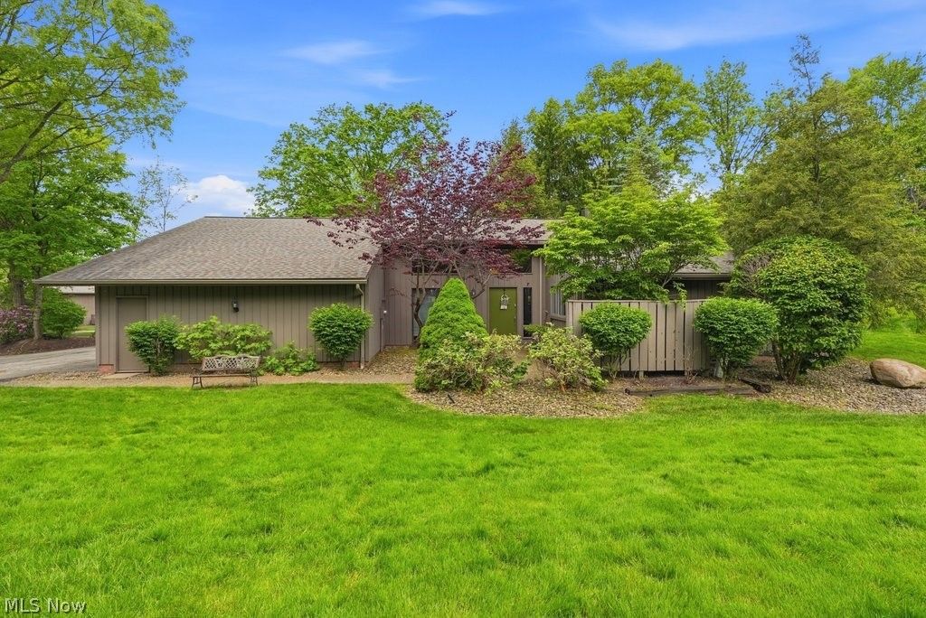Photo of 420 Chandler Drive, Aurora, OH 44202 (MLS # 5212016)