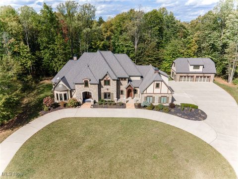 215 Brighton Lane Peninsula OH 44264