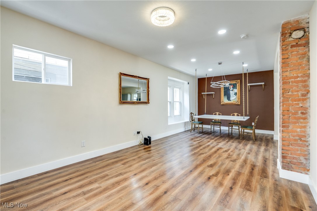 4810 Carlos Avenue, Cleveland, Ohio image 8