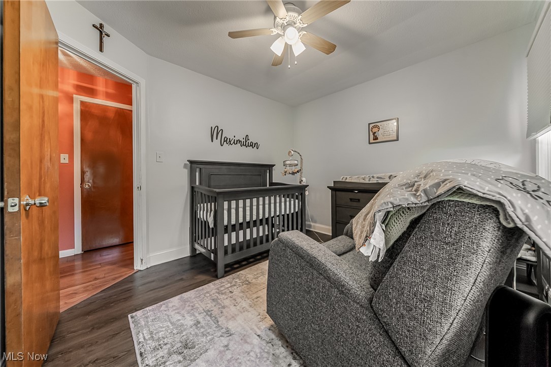 7029 Oakwood Road, Parma, Ohio image 14