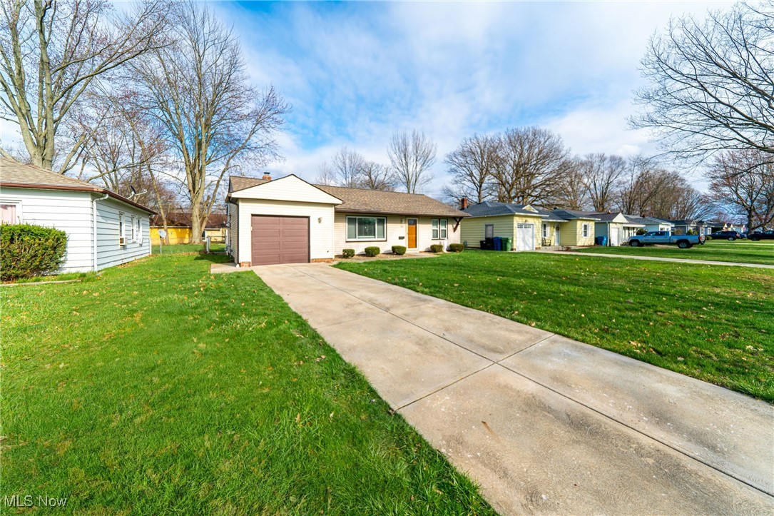 7029 Oakwood Road, Parma, Ohio image 29