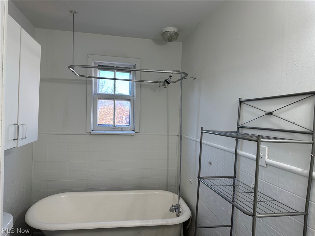 Kenwood - Residential Lease