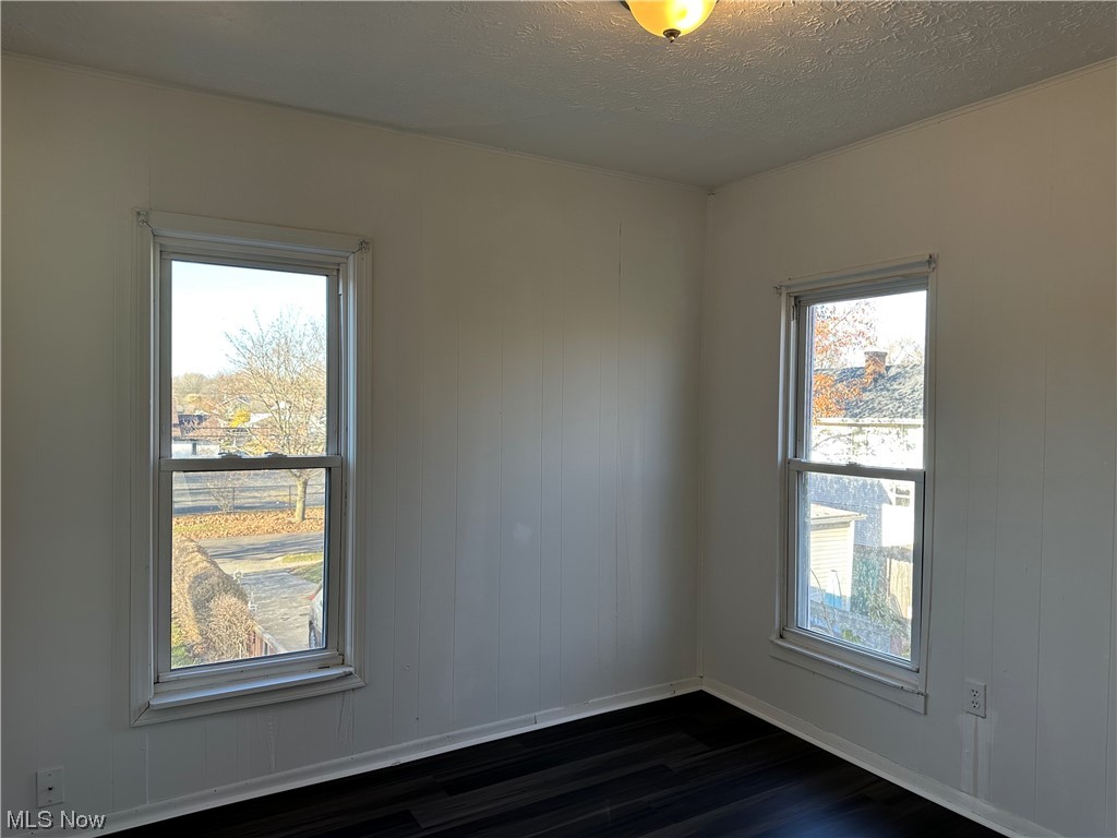Kenwood - Residential Lease