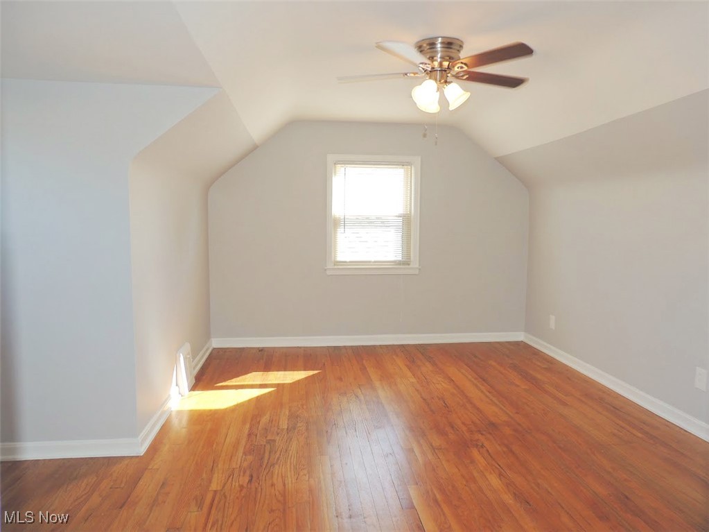 Mix King & Gibbs - Residential