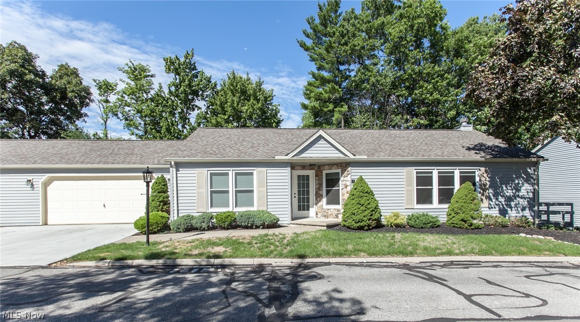 Lake Side Village Condo - Residential