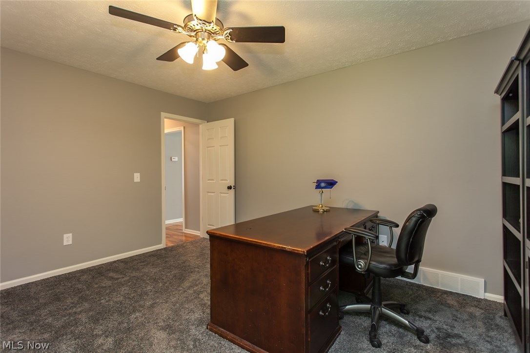 Lake Side Village Condo - Residential