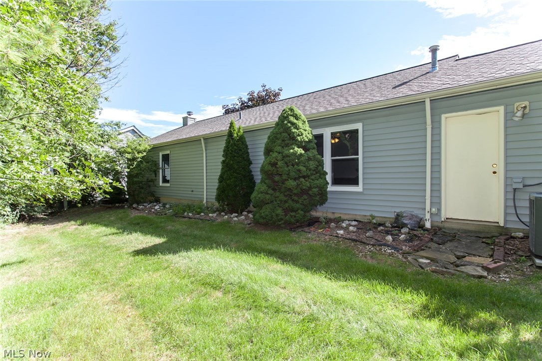 Lake Side Village Condo - Residential