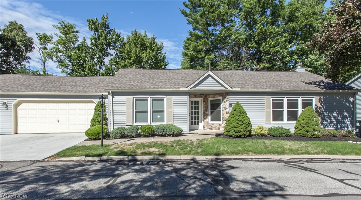 Lake Side Village Condo - Residential