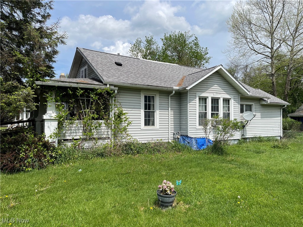 3970 Roberts Addition, Zanesville, Ohio image 1
