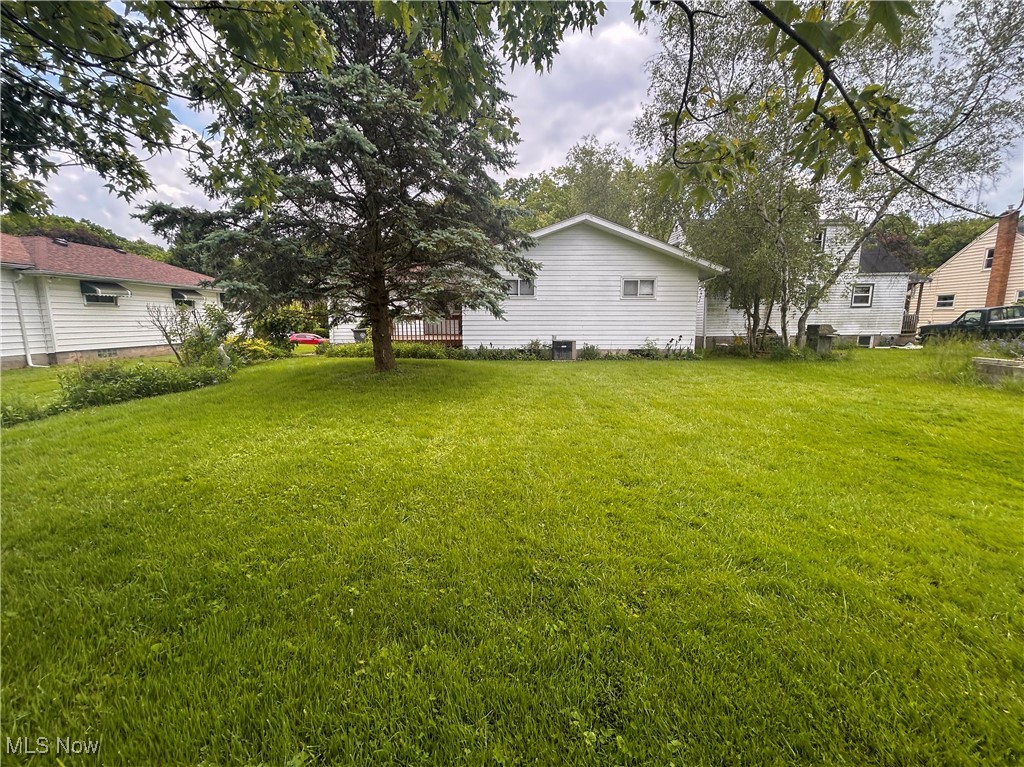 1140 Inverness Avenue, Youngstown, Ohio image 24