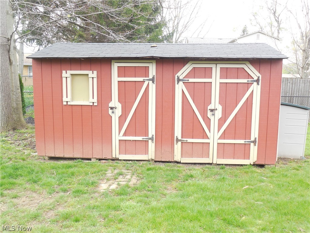 Applewood Acres - Residential