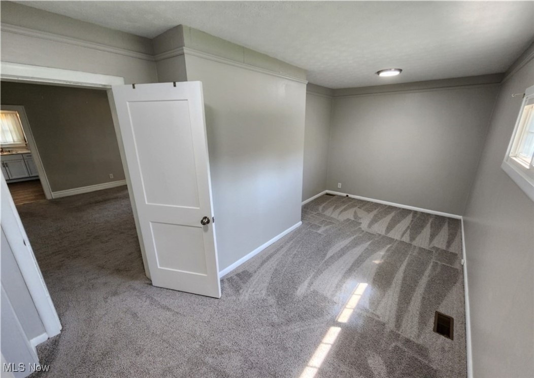 Shanafelts Springfield Lake - Residential Lease