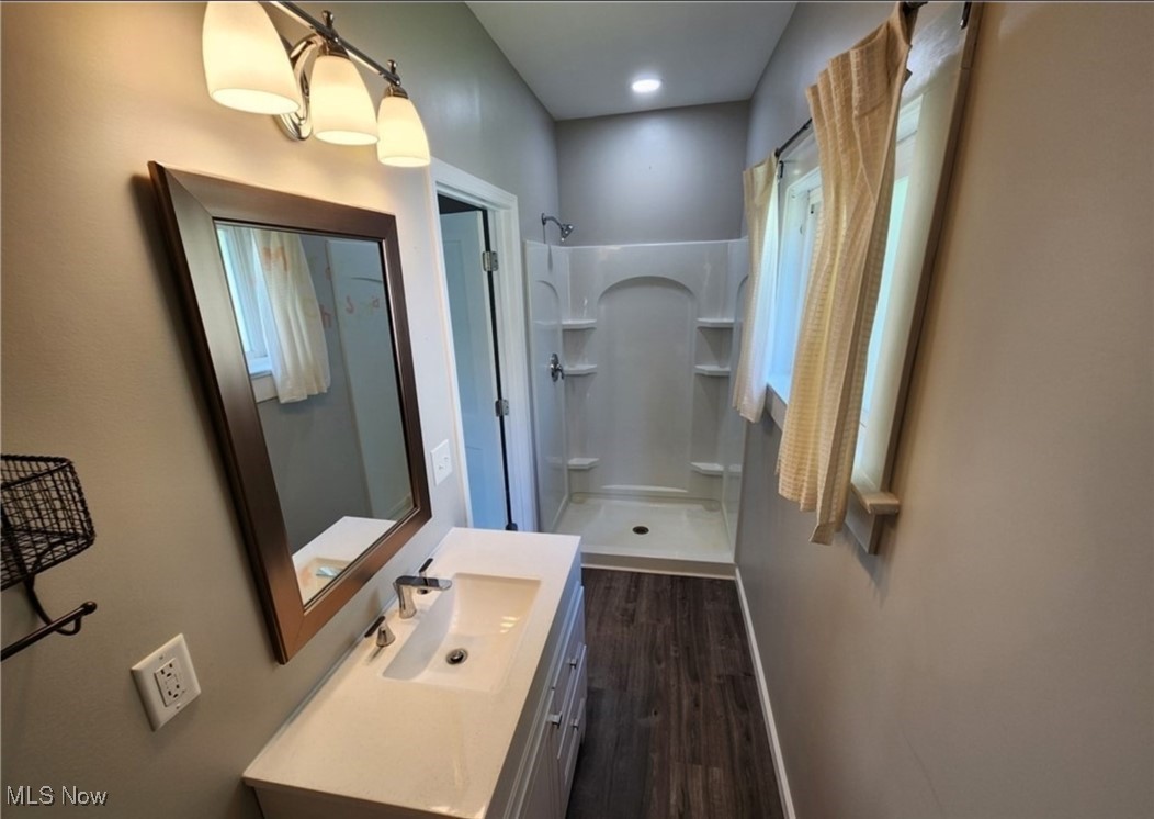 Shanafelts Springfield Lake - Residential Lease