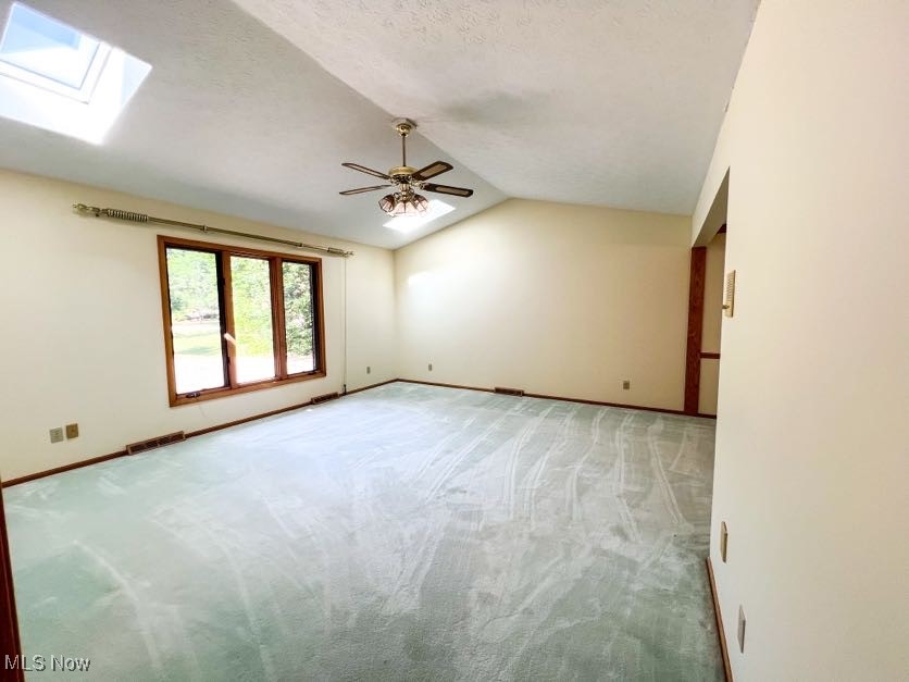 Aurora, Ohio 44202, United States, 3 Bedrooms Bedrooms, ,3 BathroomsBathrooms,Residential,Active,169353