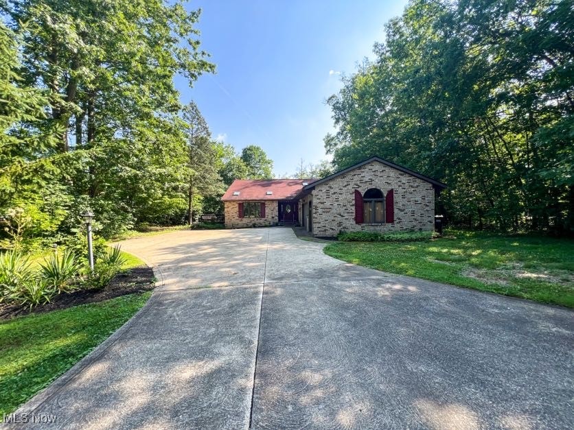 Aurora, Ohio 44202, United States, 3 Bedrooms Bedrooms, ,3 BathroomsBathrooms,Residential,Active,169353