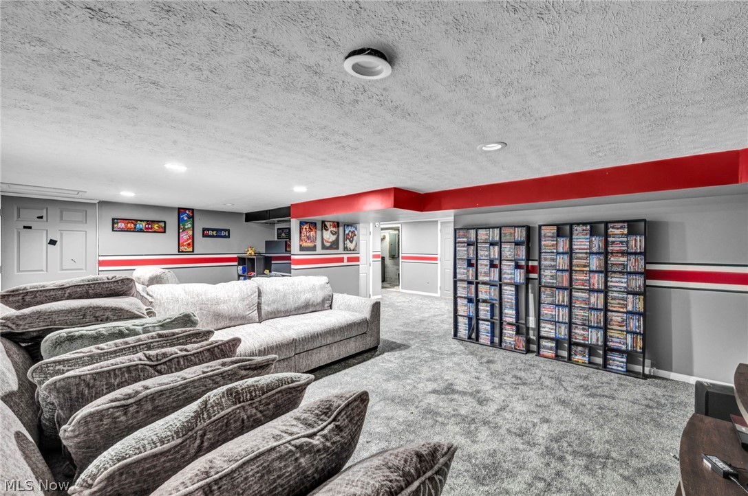 Walnut Hills - Residential