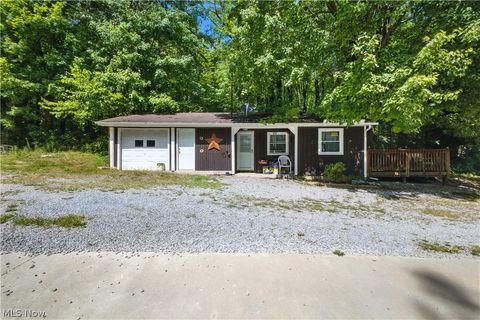 Tiny photo for 42641 sr-517, Columbiana, OH 44408 (MLS # 5202680)