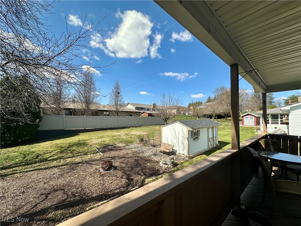 352 N Rhodes Avenue, Niles, Ohio image 13
