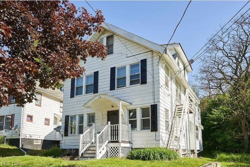 Photo of 775 Excelsior Avenue #5, Akron, OH 44306 (MLS # 5193849)