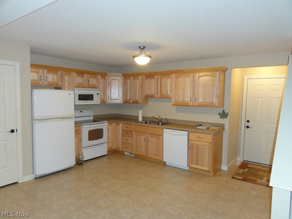 Saybrook Townsquare Condo - Residential