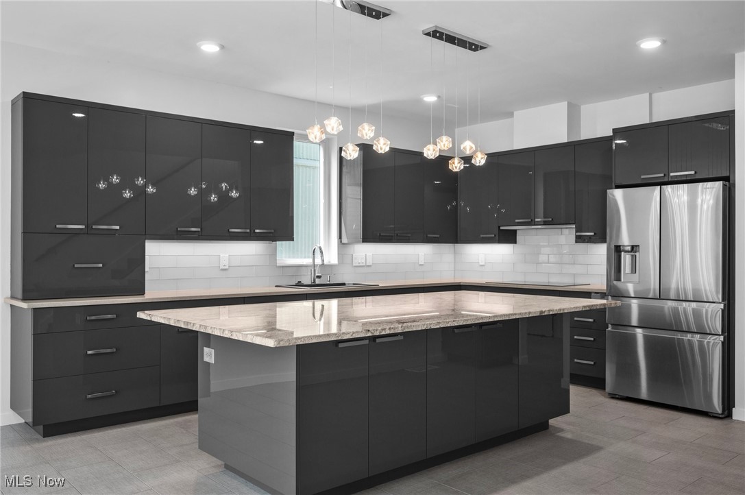 2144 W 18th Street, Cleveland, Ohio image 9