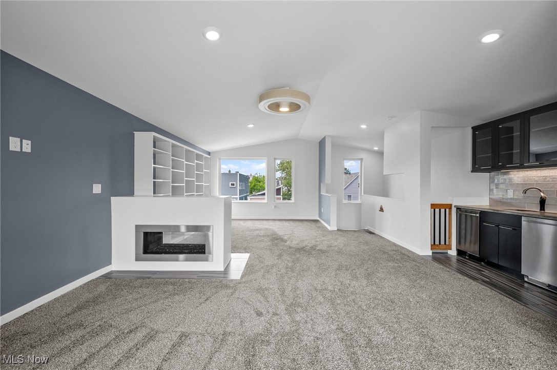 2144 W 18th Street, Cleveland, Ohio image 35