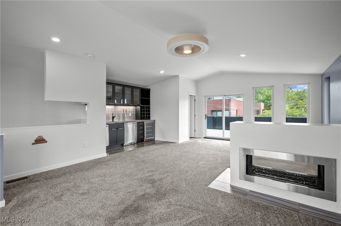 2144 W 18th Street, Cleveland, Ohio image 38