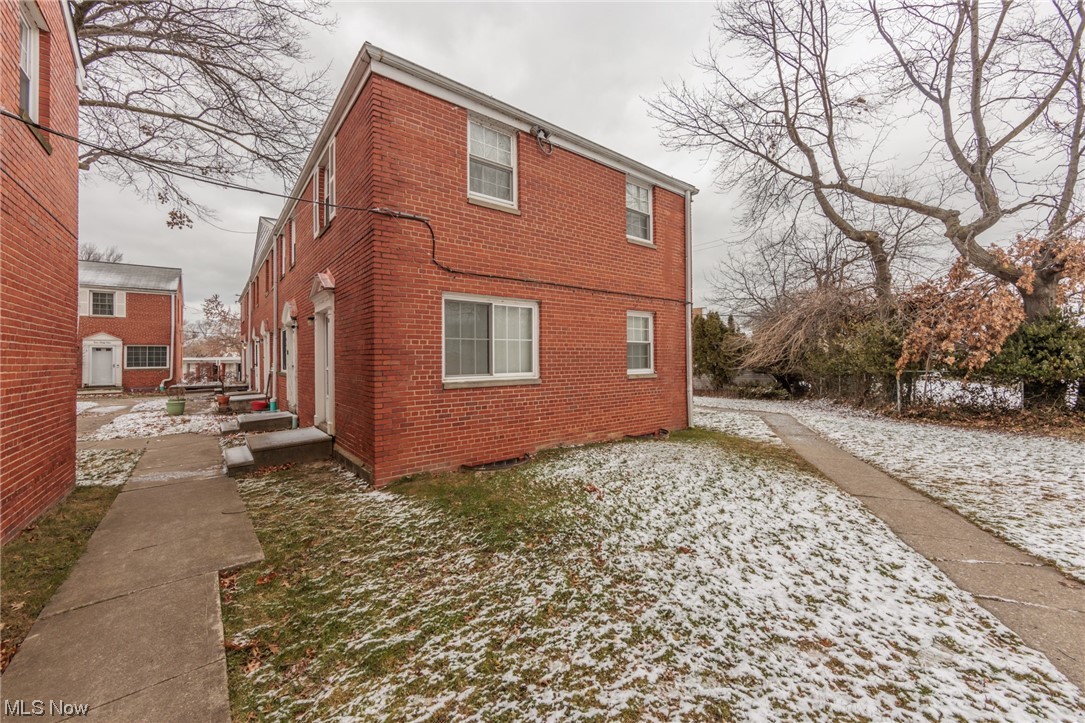 Blisswood Village Condo - Residential