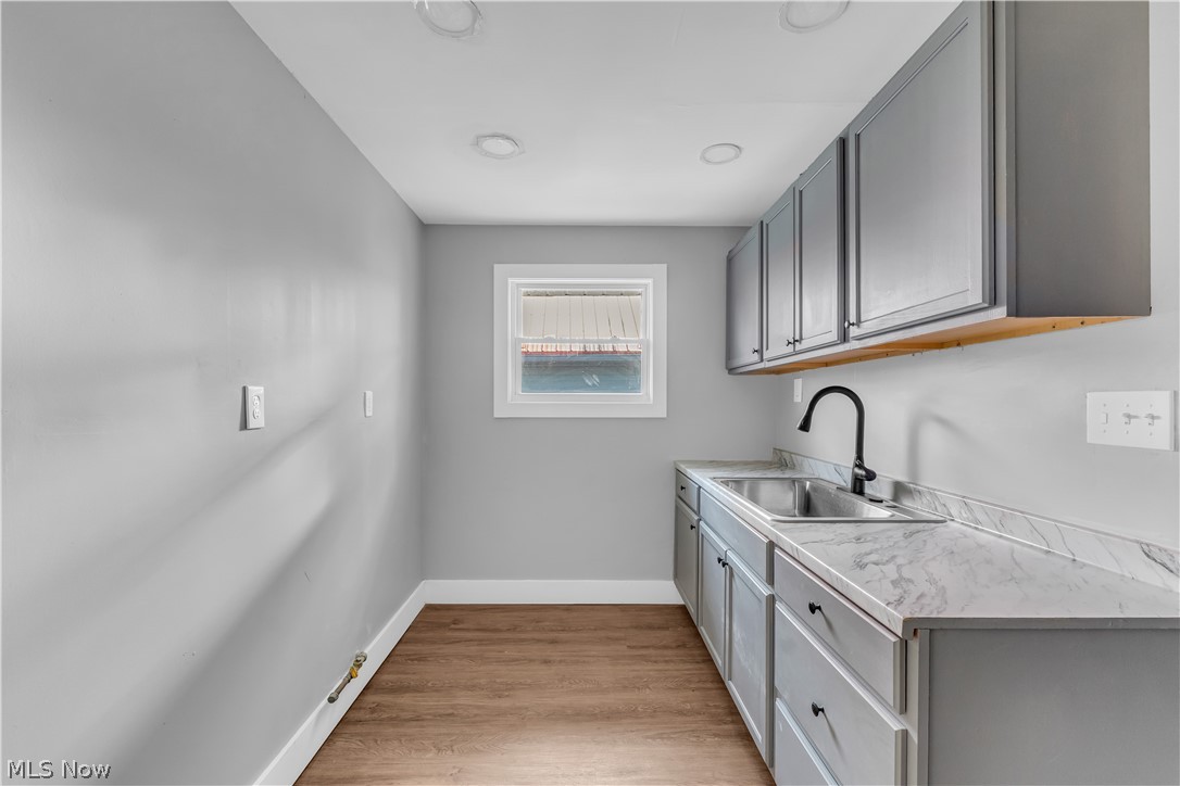 Edgewater Land Co - Residential Income