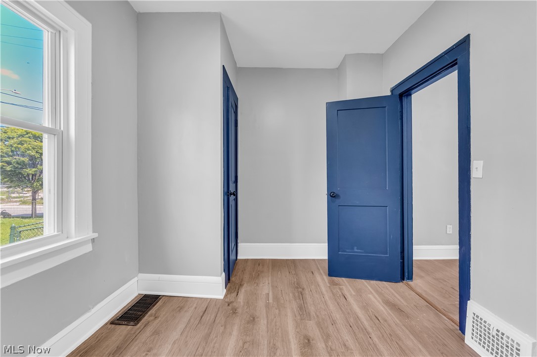 Edgewater Land Co - Residential Income