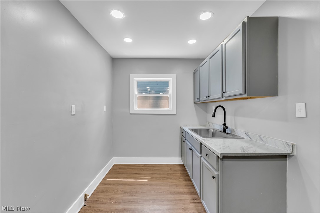Edgewater Land Co - Residential Income