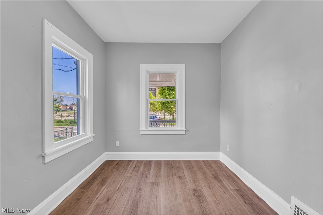 Edgewater Land Co - Residential Income
