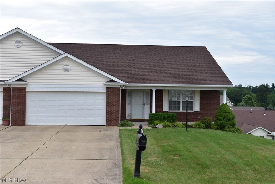 Wonderful Condo living at Whispering Pines.  2 Bedroom 2 full bath ranch style condo.