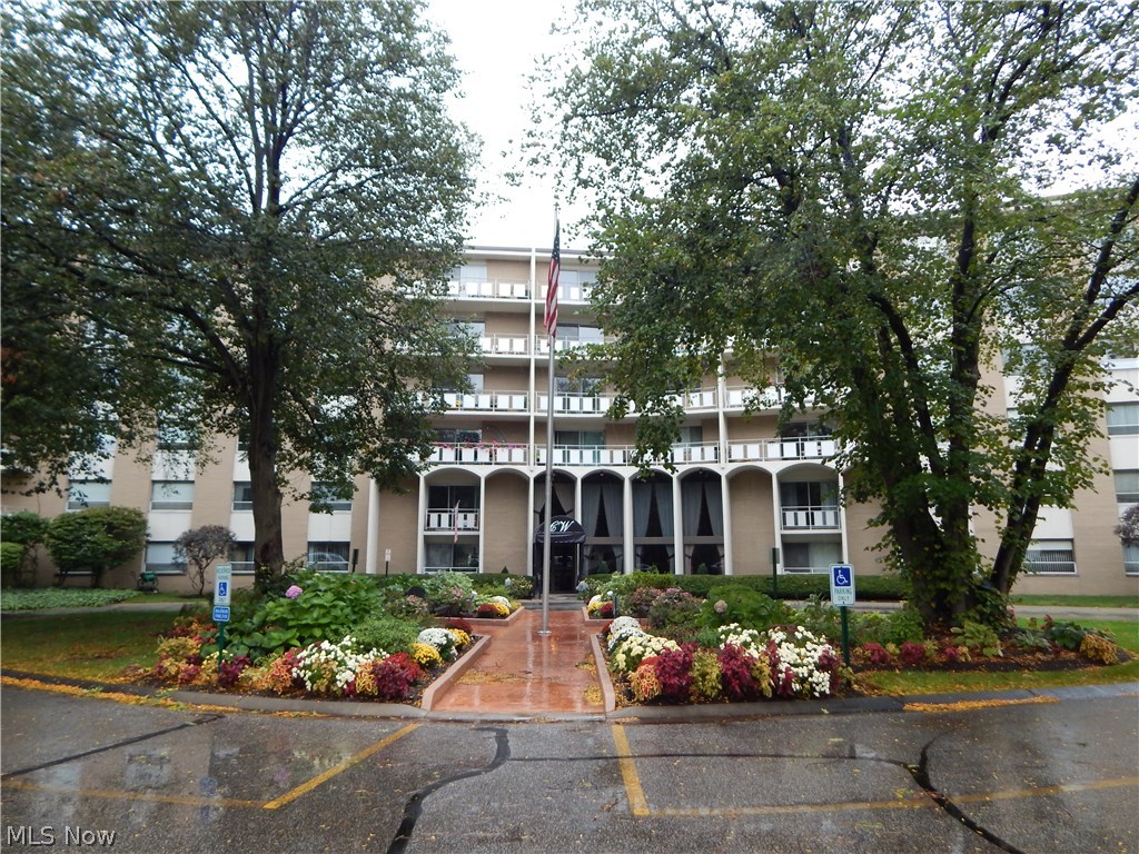 Continental West Condo - Residential