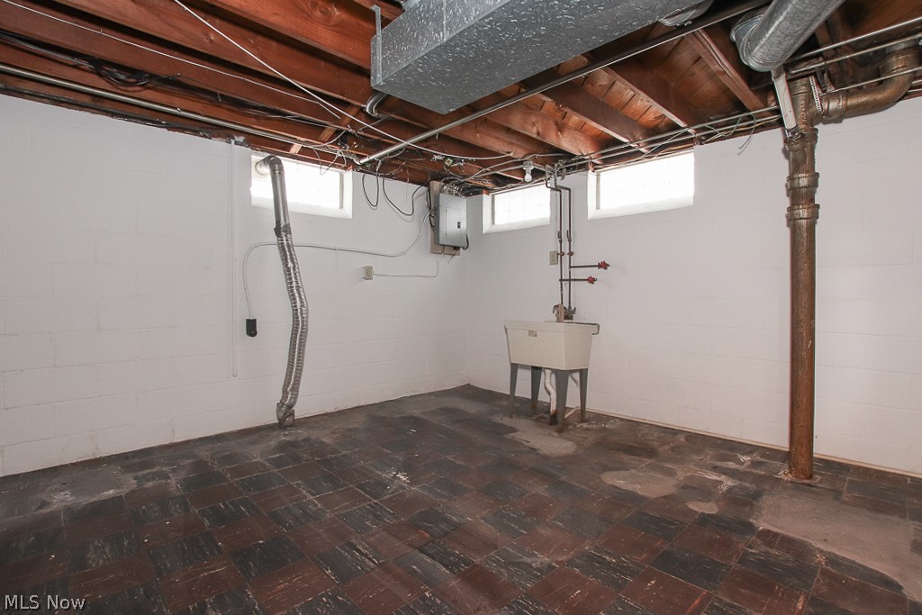 Hathaway Road Sub/A H Blacklid - Residential Lease