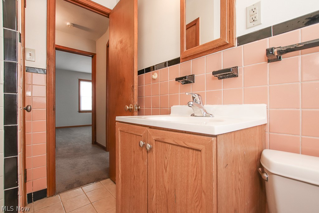 Hathaway Road Sub/A H Blacklid - Residential Lease