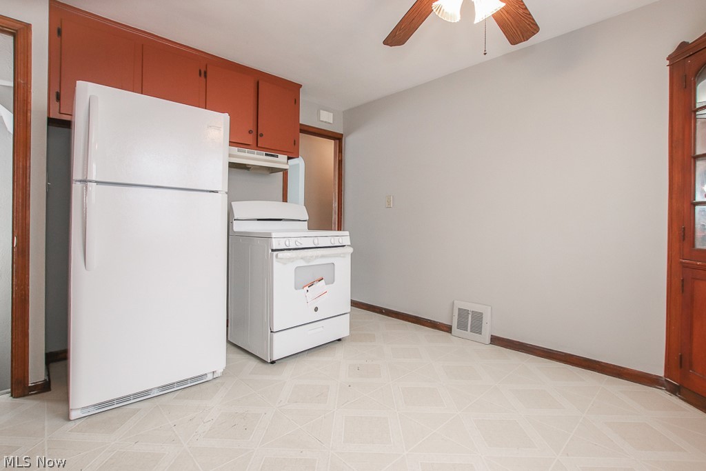 Hathaway Road Sub/A H Blacklid - Residential Lease