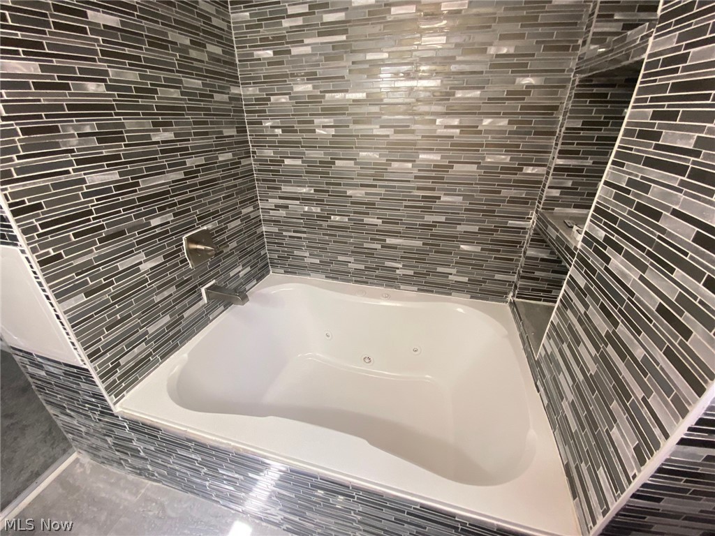 Kenwood - Residential