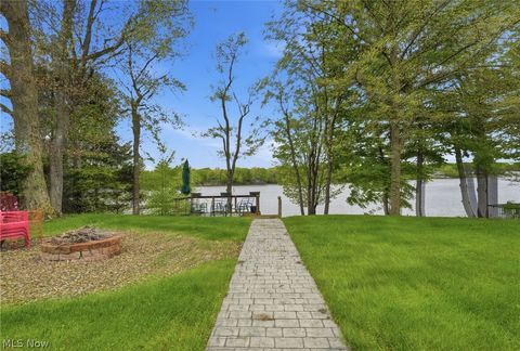 Tiny photo for 1537 Lake Crest Drive, Roaming Shores, OH 44084 (MLS # 5210599)