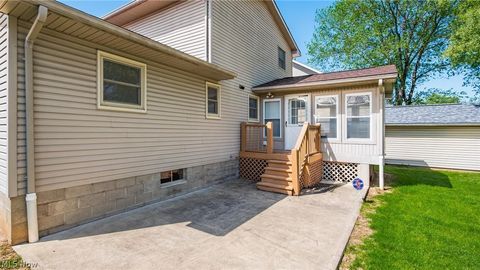 Tiny photo for 1003 Eppley Avenue, Zanesville, OH 43701 (MLS # 5202814)