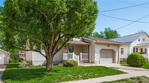 Tiny photo for 1003 Eppley Avenue, Zanesville, OH 43701 (MLS # 5202814)