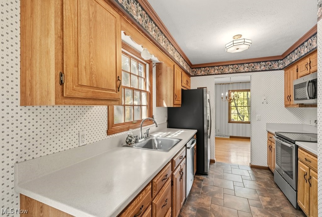 Revere Manor - Residential