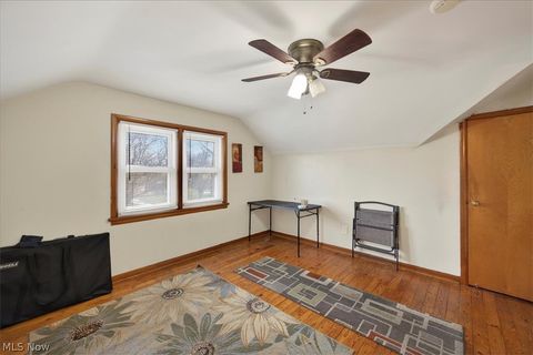 Tiny photo for 17282 Mccracken Road, Maple Heights, OH 44137 (MLS # 5186992)