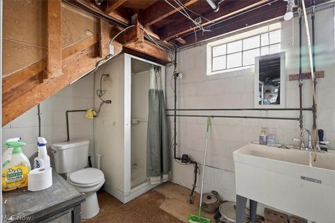 Tiny photo for 17282 Mccracken Road, Maple Heights, OH 44137 (MLS # 5186992)