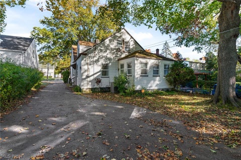 Tiny photo for 20508 Halifax Road, Warrensville Heights, OH 44122 (MLS # 5255471)